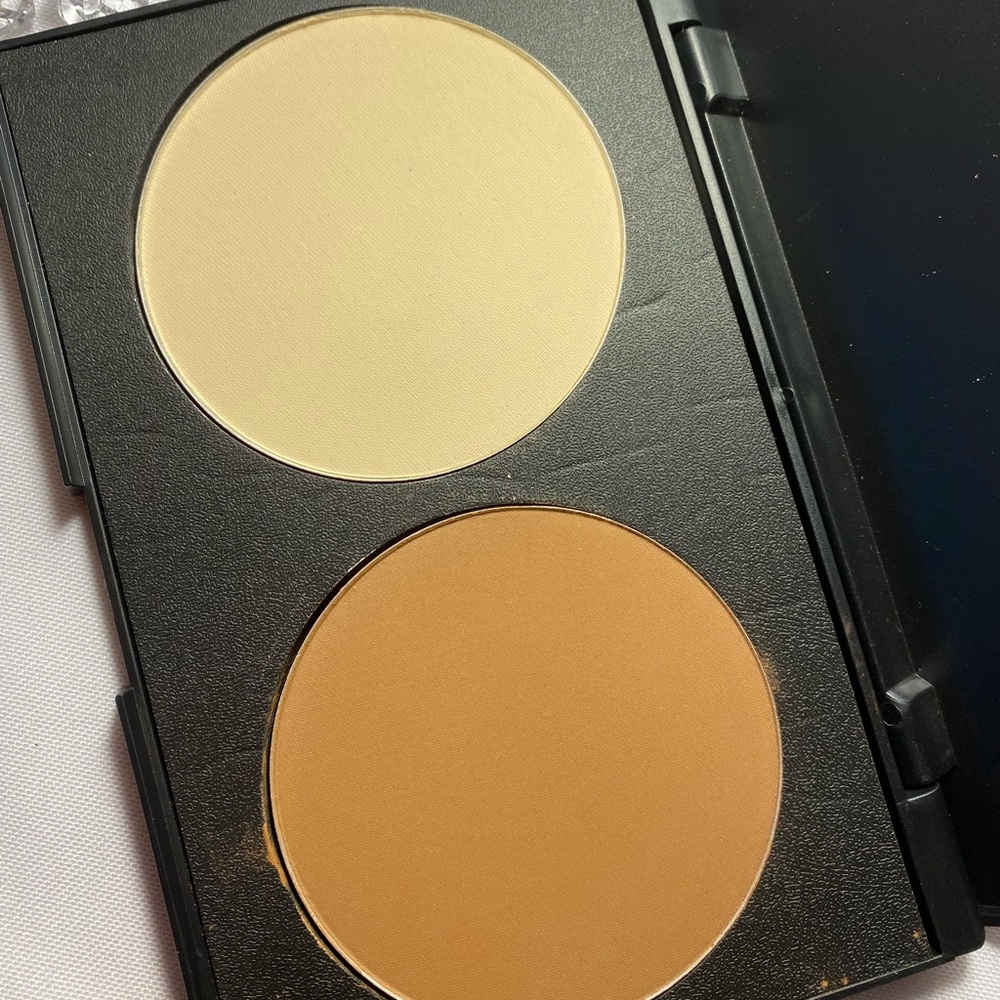 2 Colour Contour Palette,face powder,setting powder,highlighter,compact ,pressed